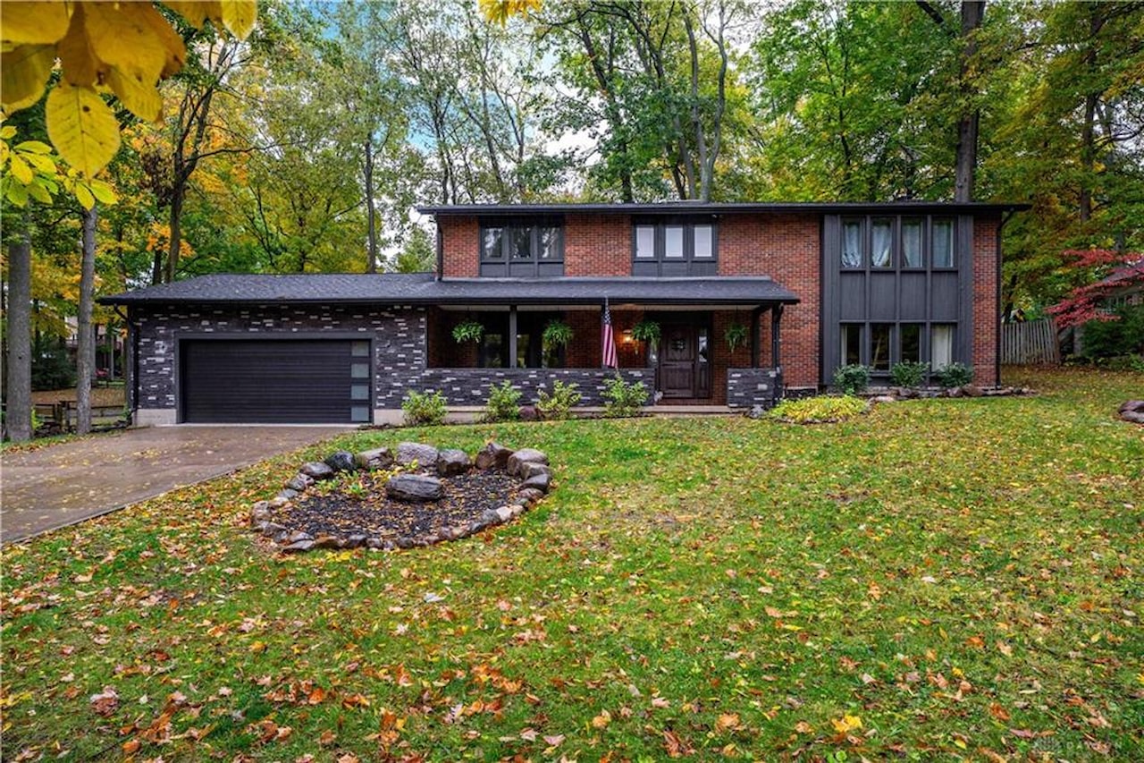 2934 Stauffer Drive Beavercreek, OH 45434 MLS 898181