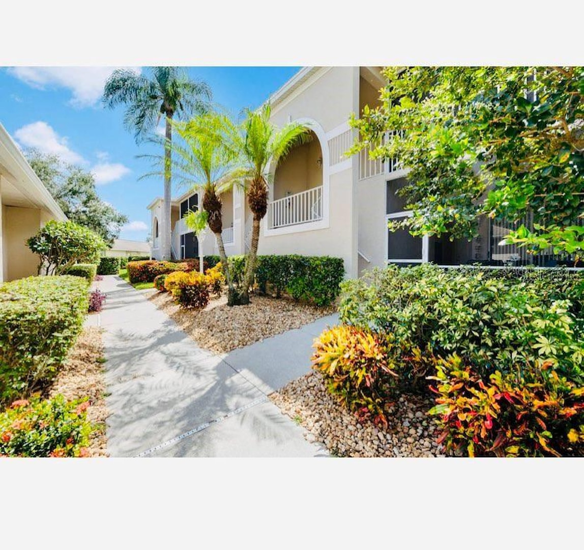 9611 Castle Point Dr 912 Sarasota, FL 34238 Stoneybrook Fairway
