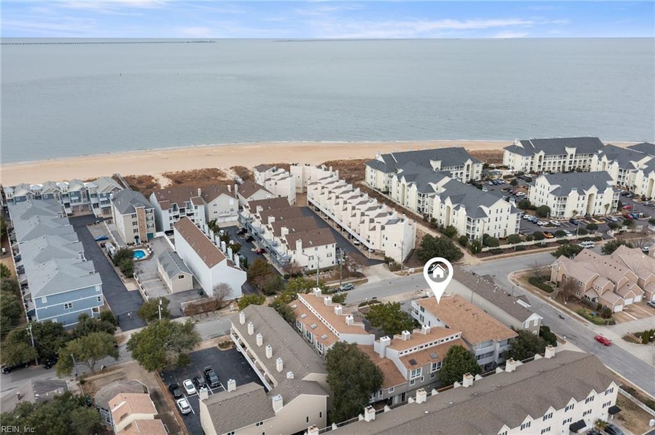 home for sale in Lynnhaven Shores Virginia Beach VA 23451 MLS 10516655