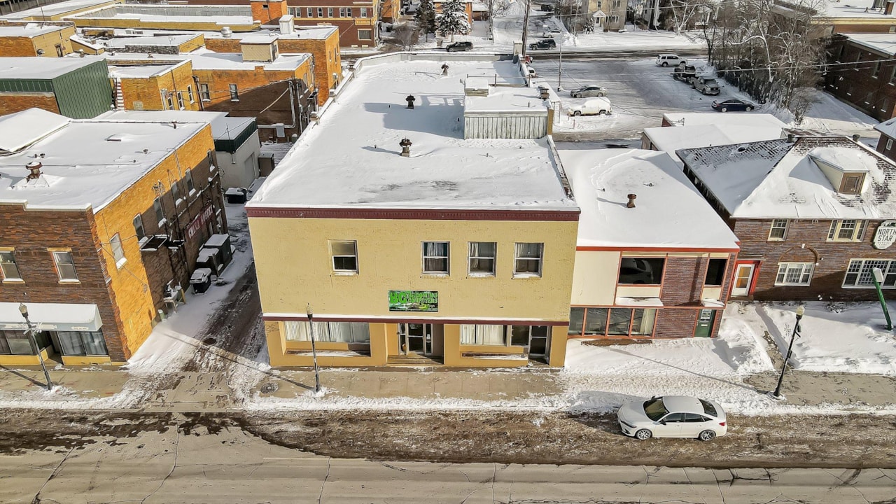 2012 1st Avenue Hibbing, MN 55746 MLS 6478020