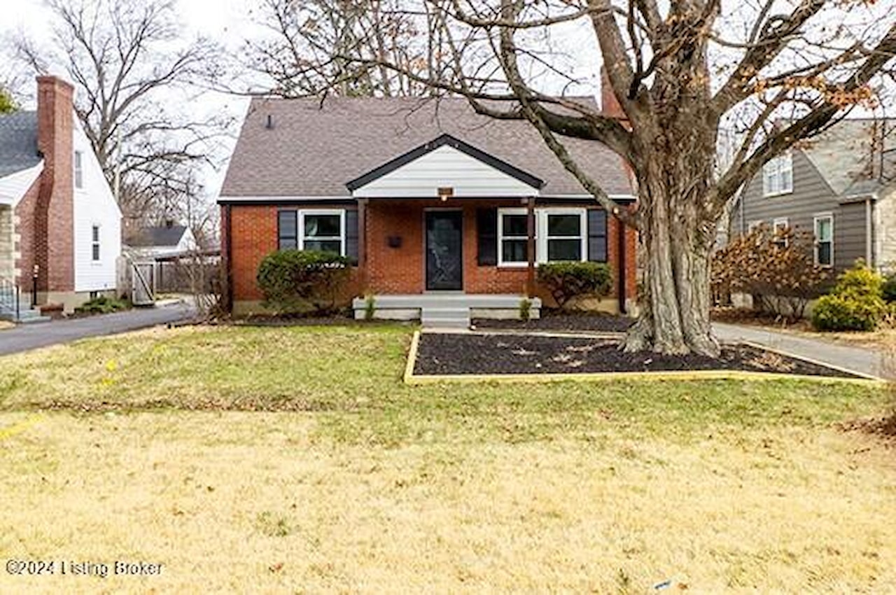 213 N Hubbards Ln Louisville KY 40207 MLS1652951