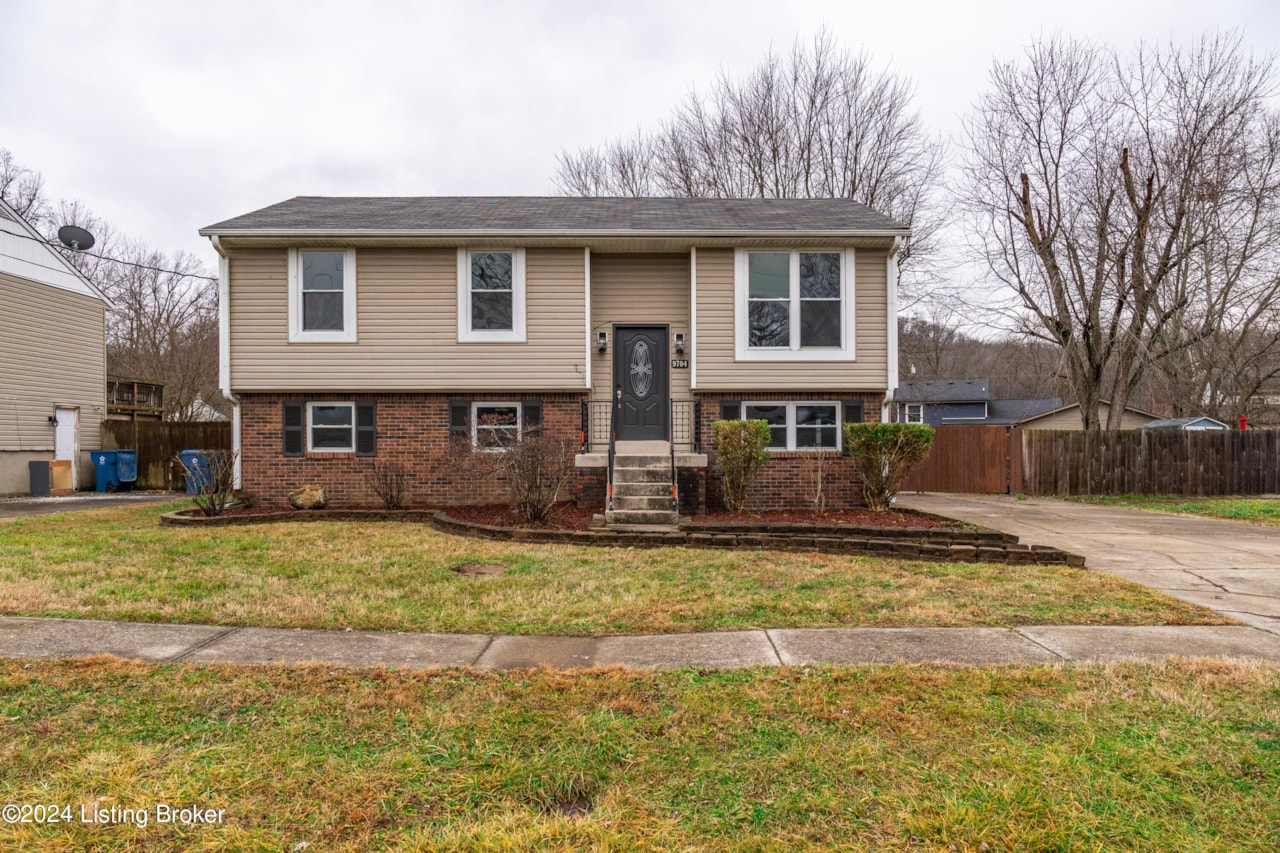 9704 Ranger Rd Louisville KY 40229 home for sale MLS 1652995