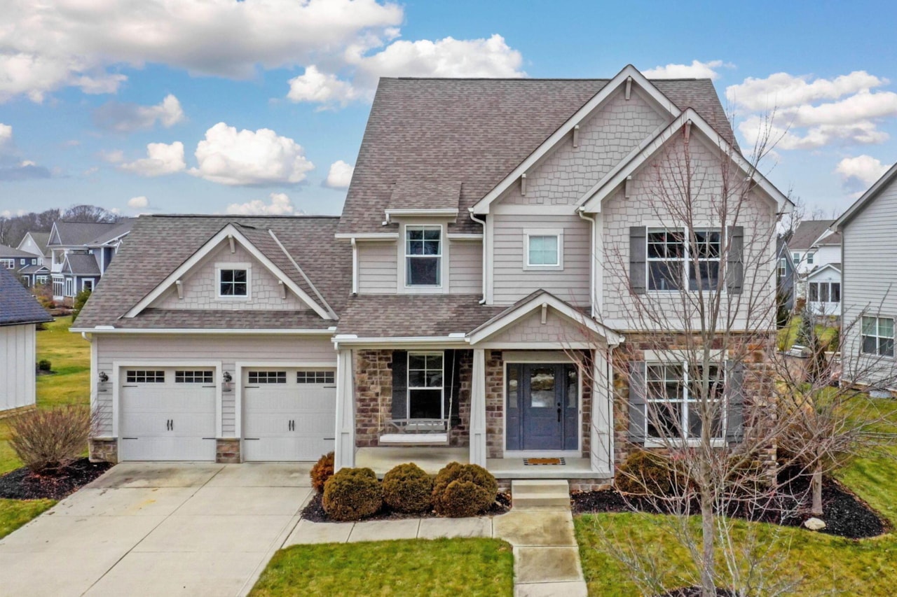 For Sale 750,000 A home for sale for sale at 10623 Honeysuckle Way