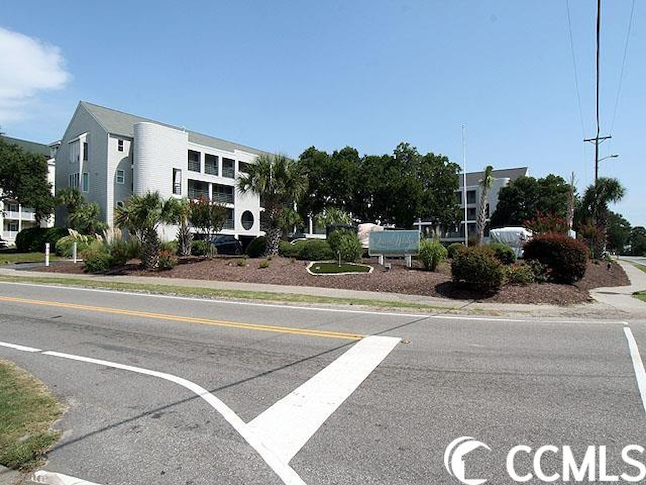 201 Hillside Dr. N 311 North Myrtle Beach, SC 29582 MLS 2318269