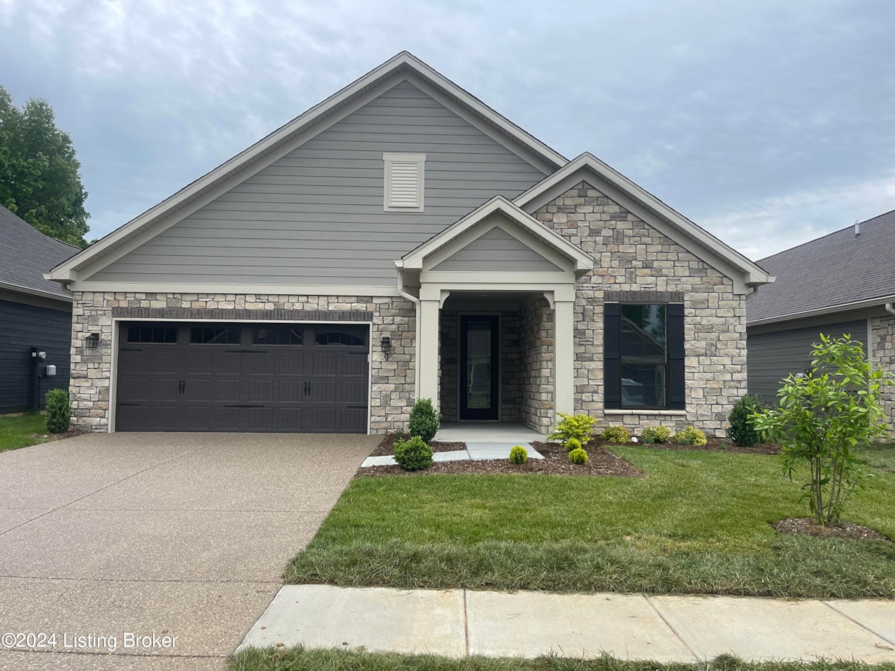 17206 Farrier Dr Louisville, KY 40245 MLS 1651905