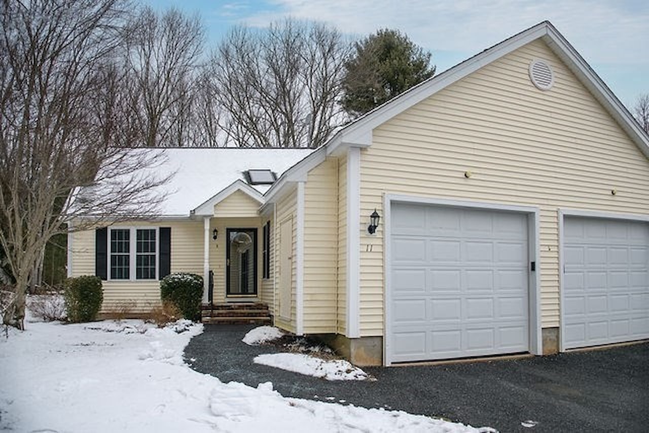 Juniper Hill Uxbridge, 11 Stagecoach Ct 11, MA, condo for sale, MLS