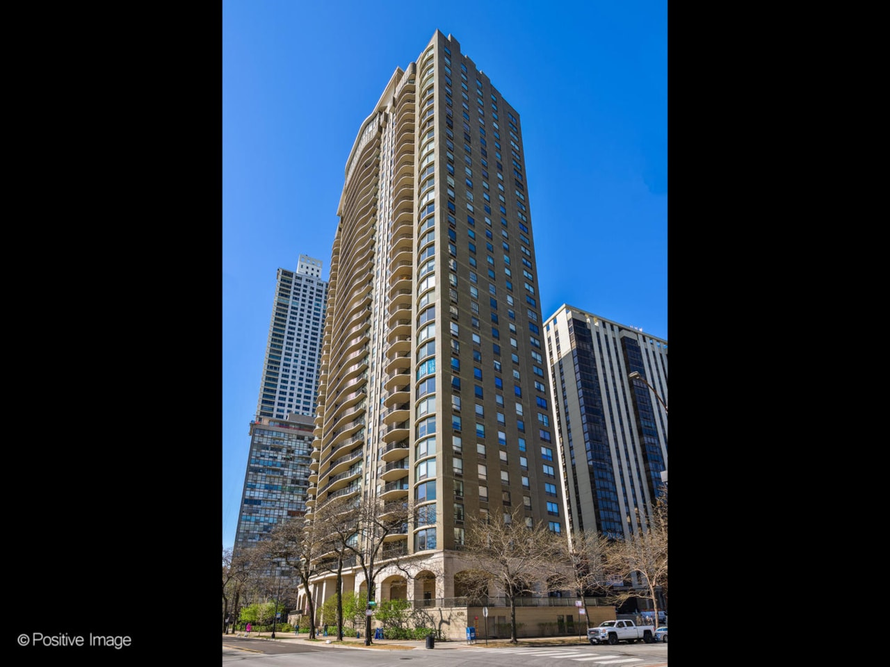 1040 N Lake Shore Dr 34B in Chicago is offered for 1,499,900 MLS