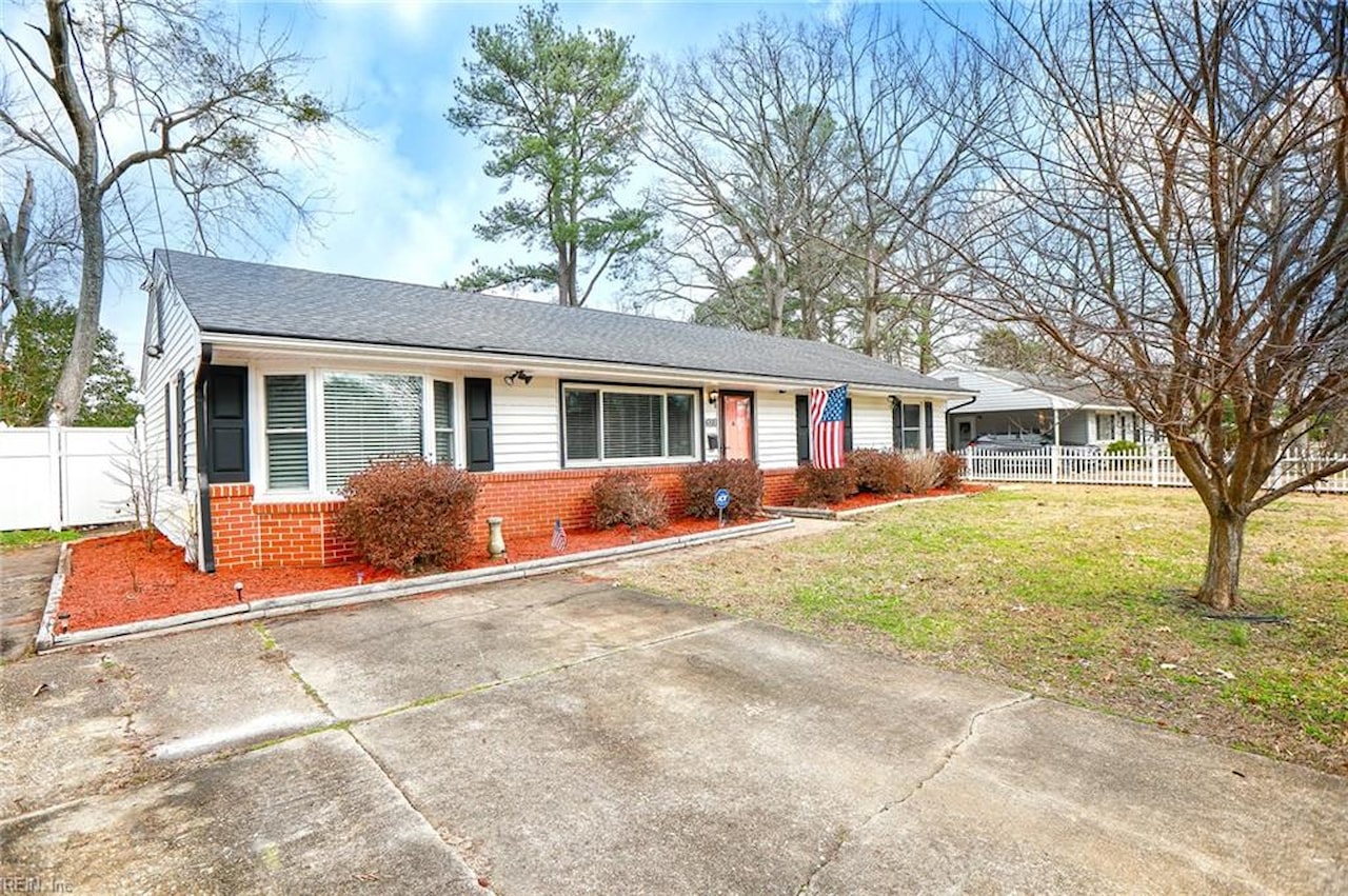 4816 Conestoga Rd Virginia Beach, VA 23462 MLS 10518770