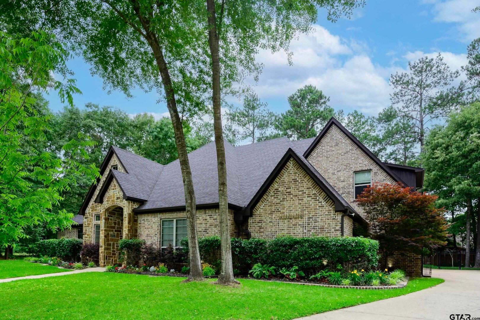 3668 Southwood Drive, Tyler, TX 75707 MLS 24001488