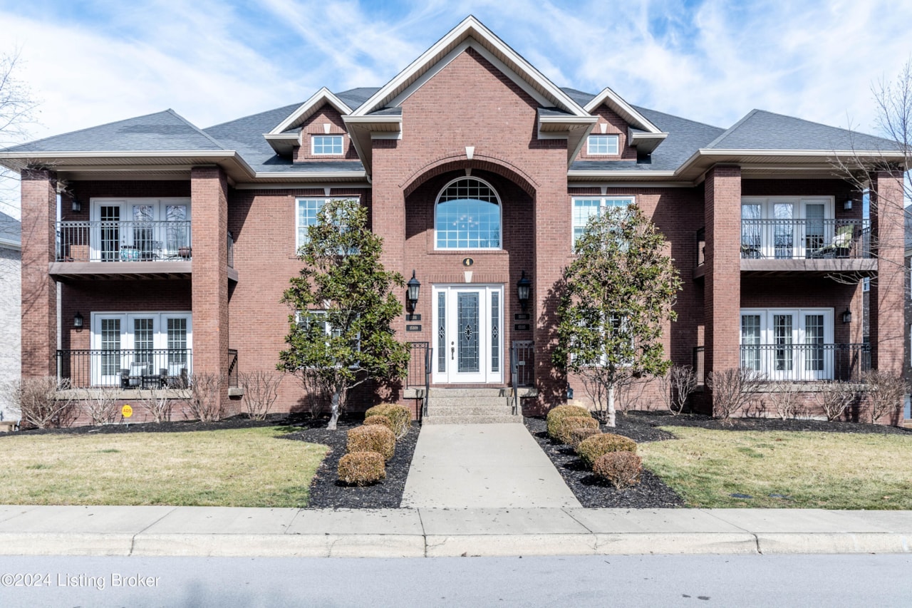 15309 Royal Troon Ave Louisville, KY 40245 MLS 1653951