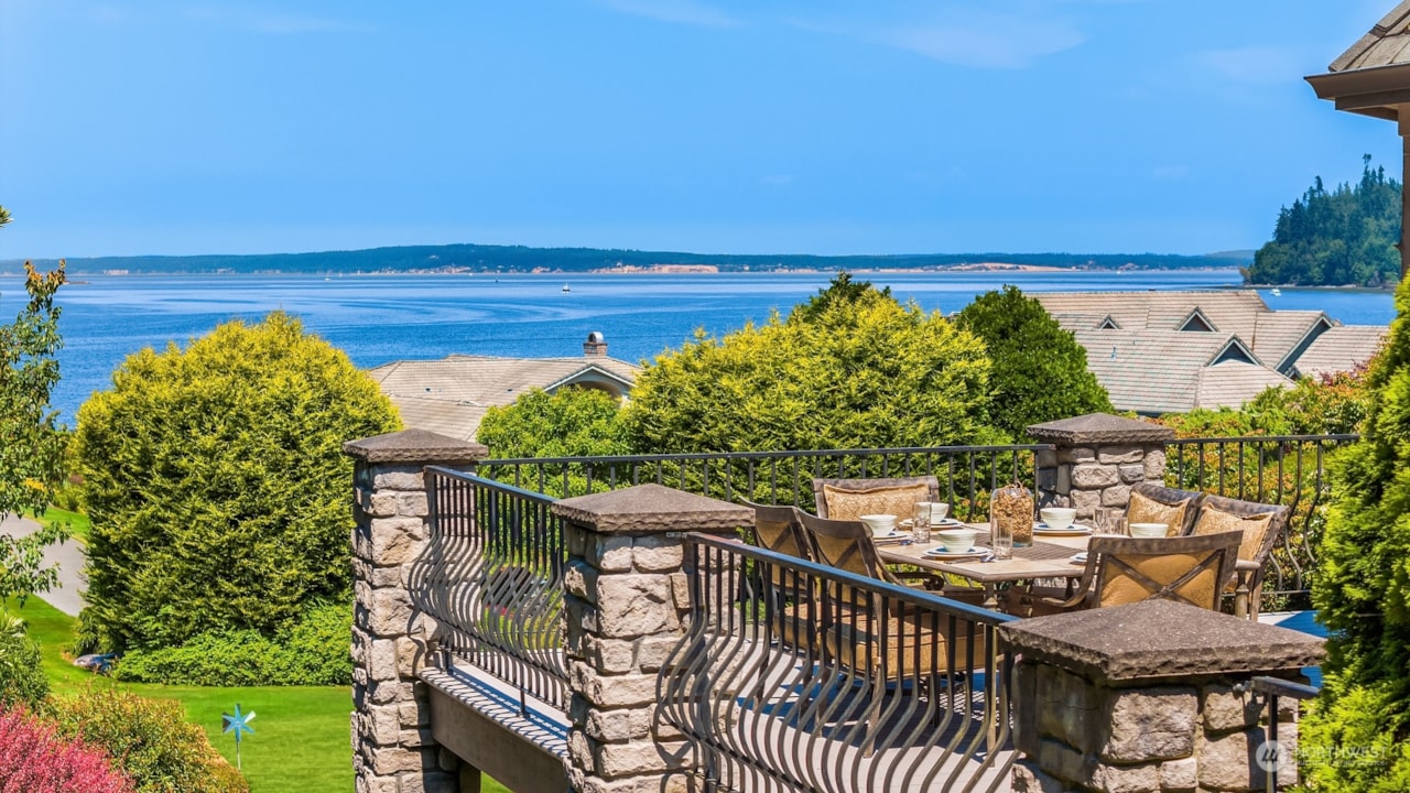 311 Ludlow Bay Rd Port Ludlow, WA 98365 MLS® 2195510