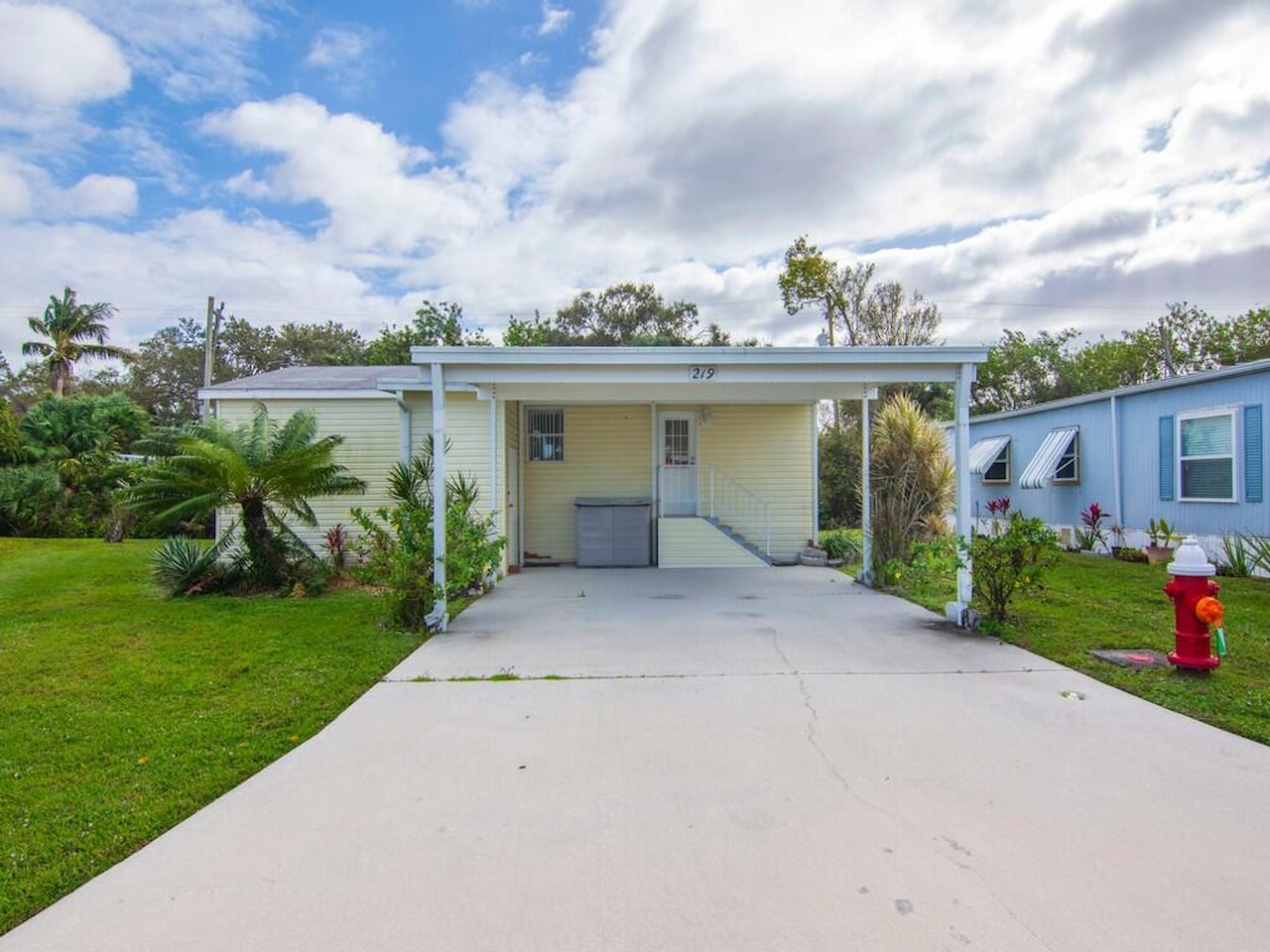 New property for sale at 1950 S Us Highway 1 219 Vero Beach for sale in Midway Estates 32962