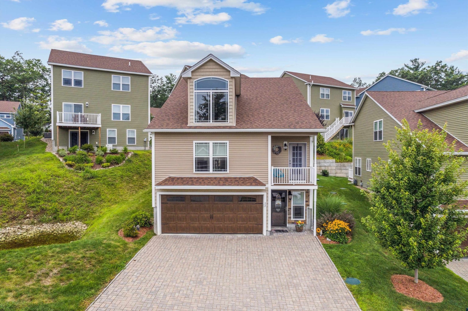 72 Tanager Circle Pelham 03076 NH condo for sale 569,900 4985038