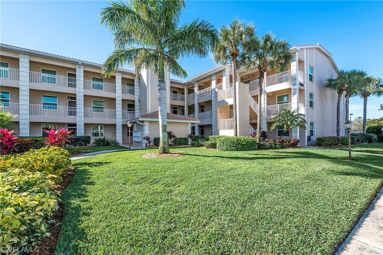 9200 Highland Woods Blvd 1109 Bonita Springs, FL 34135 MLS 224016446