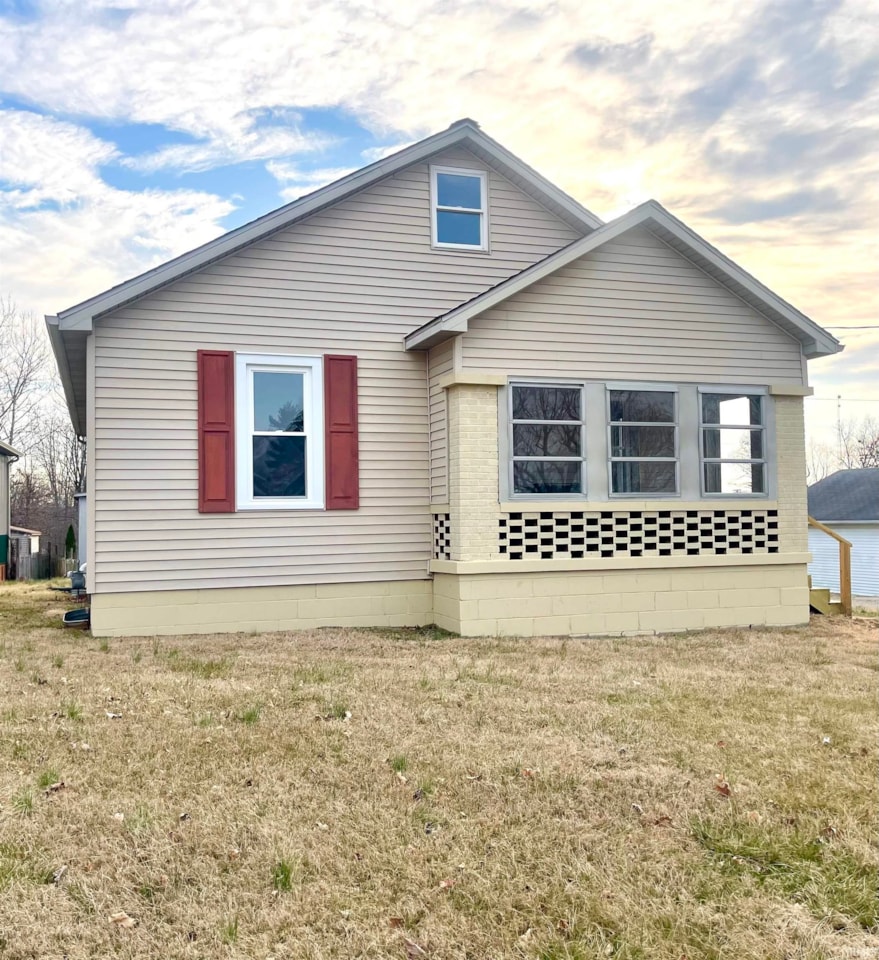 F.C. Tucker Emge Homes for Sale 562 N Main Street Lynnville IN