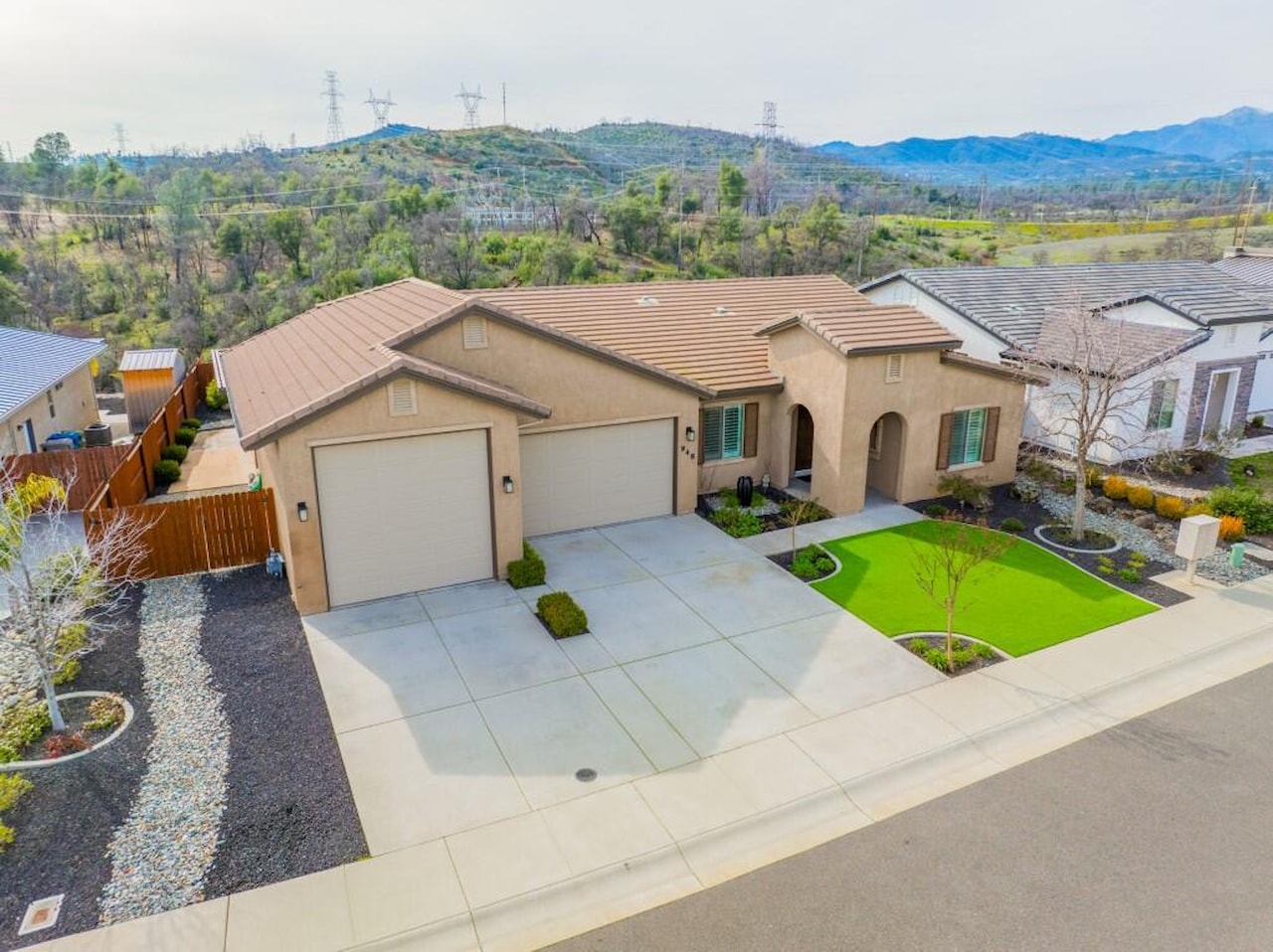 948 Katmai Place Redding, CA 96001 MLS 24665