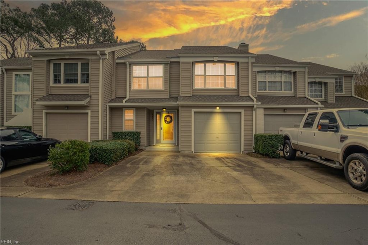 4851 Cypress Point Circle Virginia Beach, VA 23455 MLS 10521836