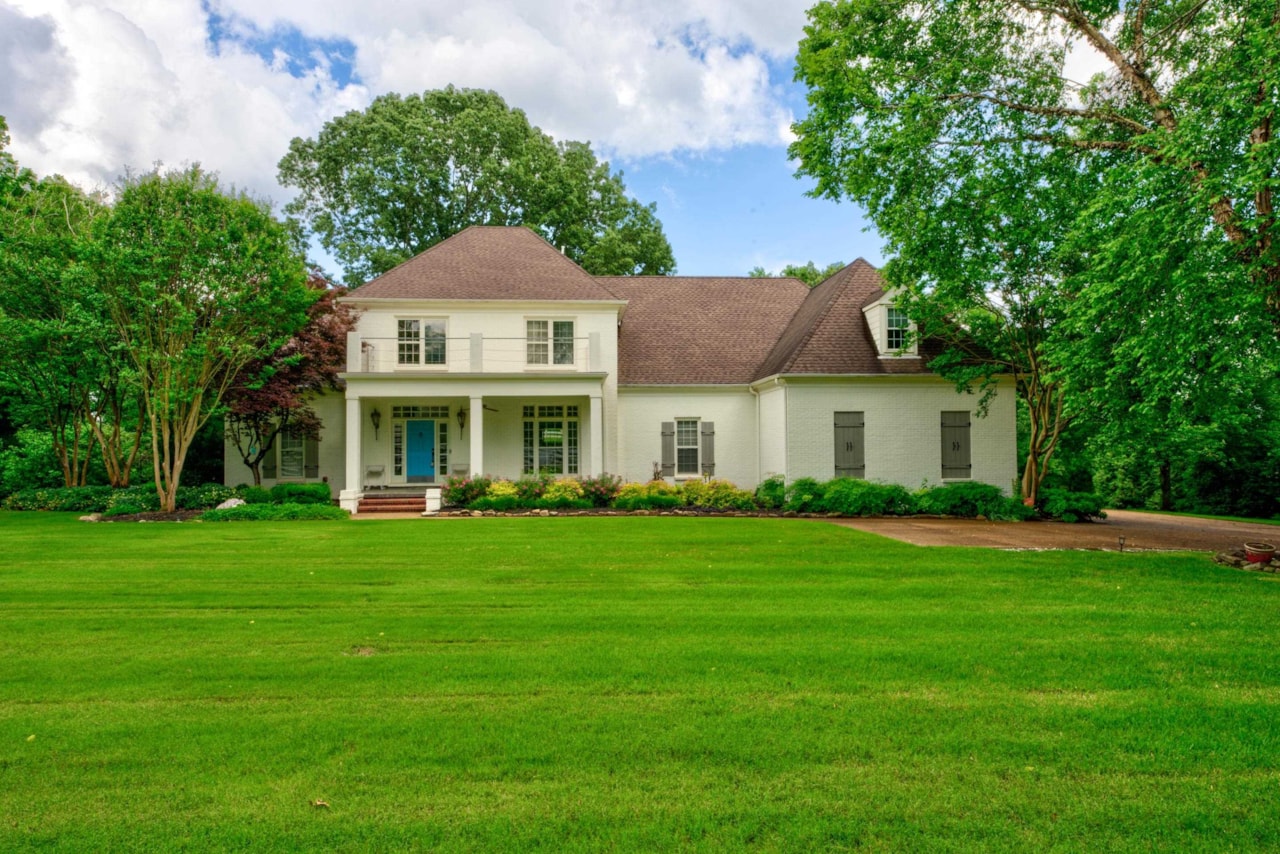 799ASearch BHHS Taliesyn homes for sale in Germantown, Collierville