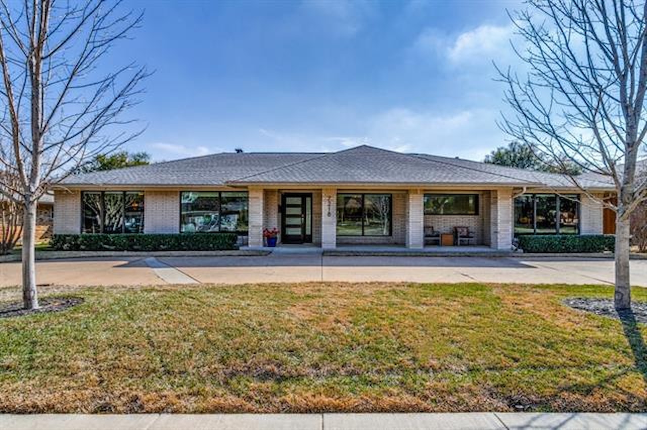 7218 Lakehurst Avenue, Dallas, TX 75230