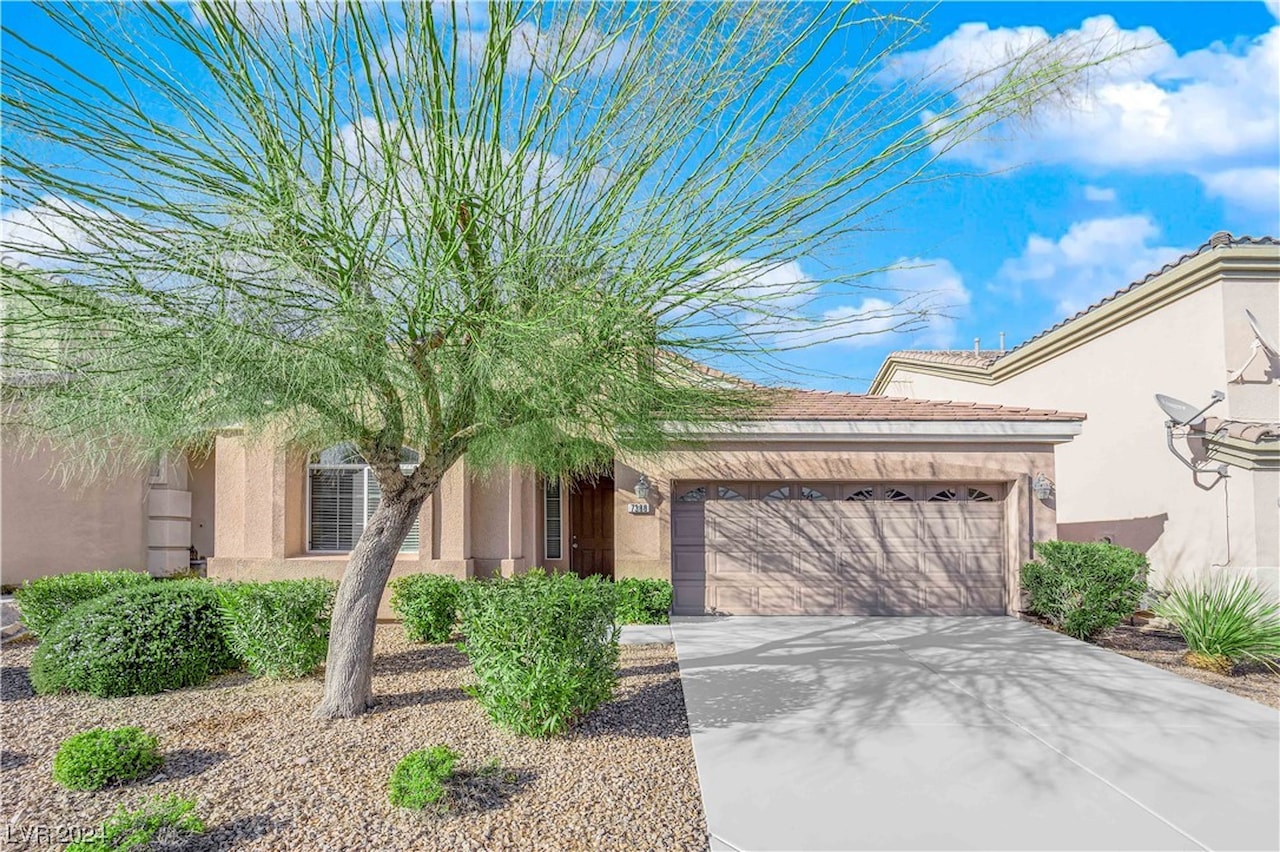 7388 Howell Mill Ct located in Las Vegas, NV 89113 MLS 2565072