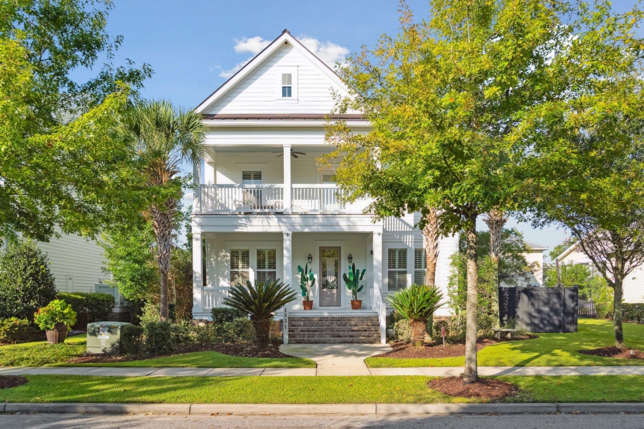 1531 Wando View Street Charleston, SC 29492 MLS 24005747