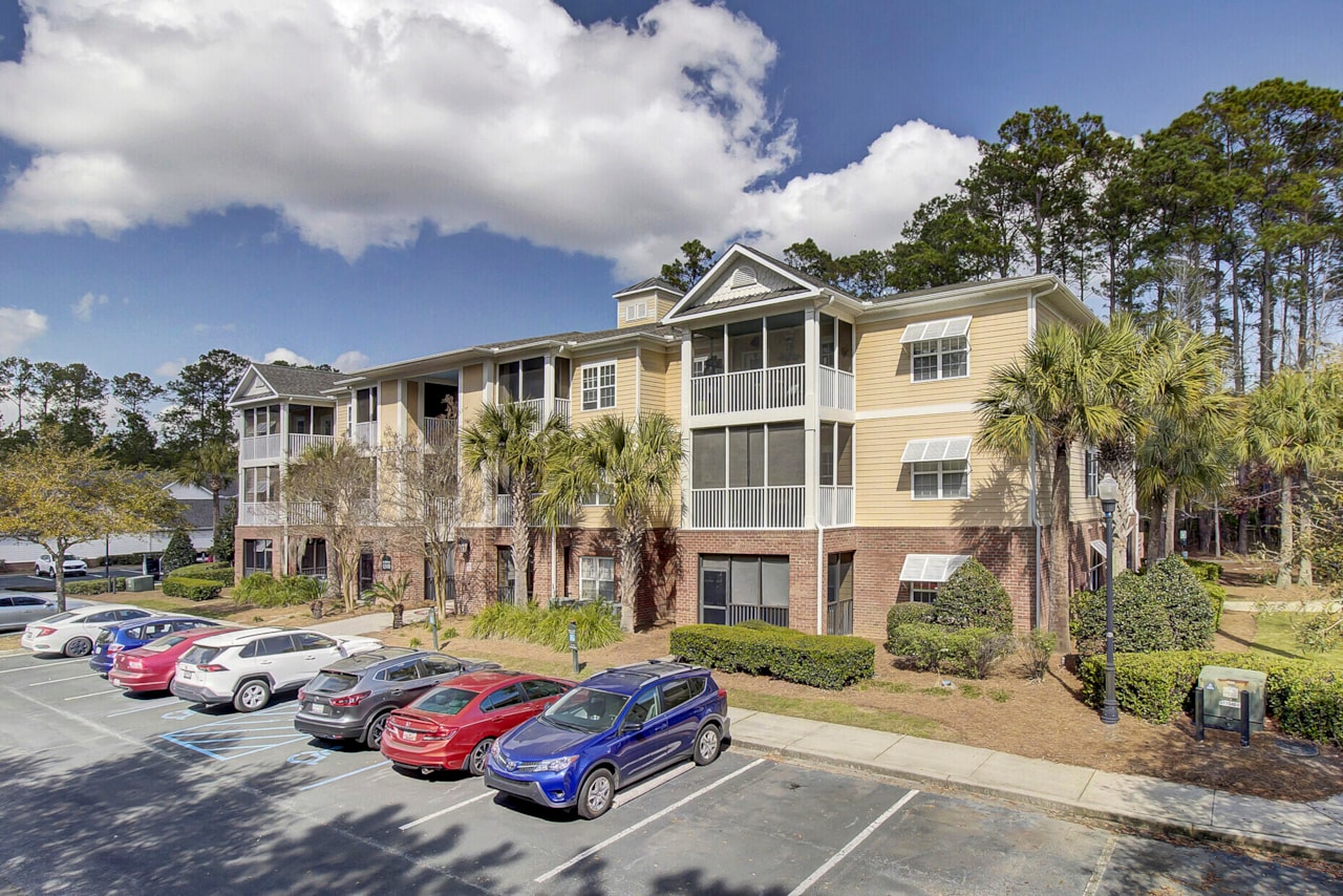 1302 Basildon Road Mount Pleasant, SC 29466 MLS 24005174