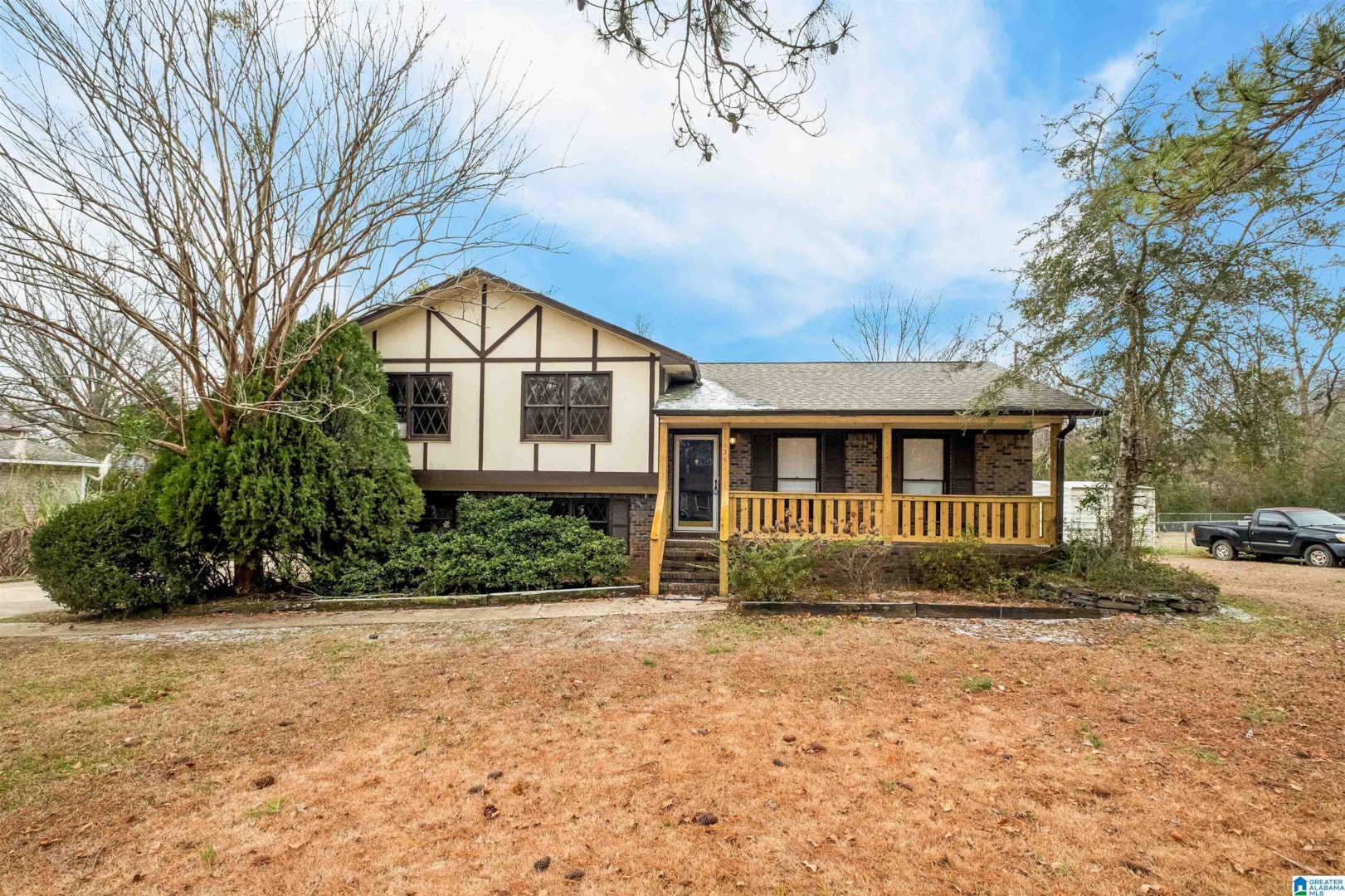 628 Creekview Drive Pelham, AL 35124 MLS 21374345