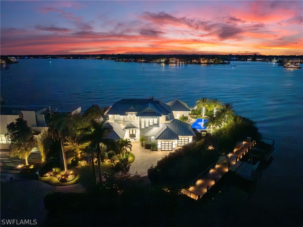 1340 Jewel Box Ave Naples, FL 34102 MLS 224020793