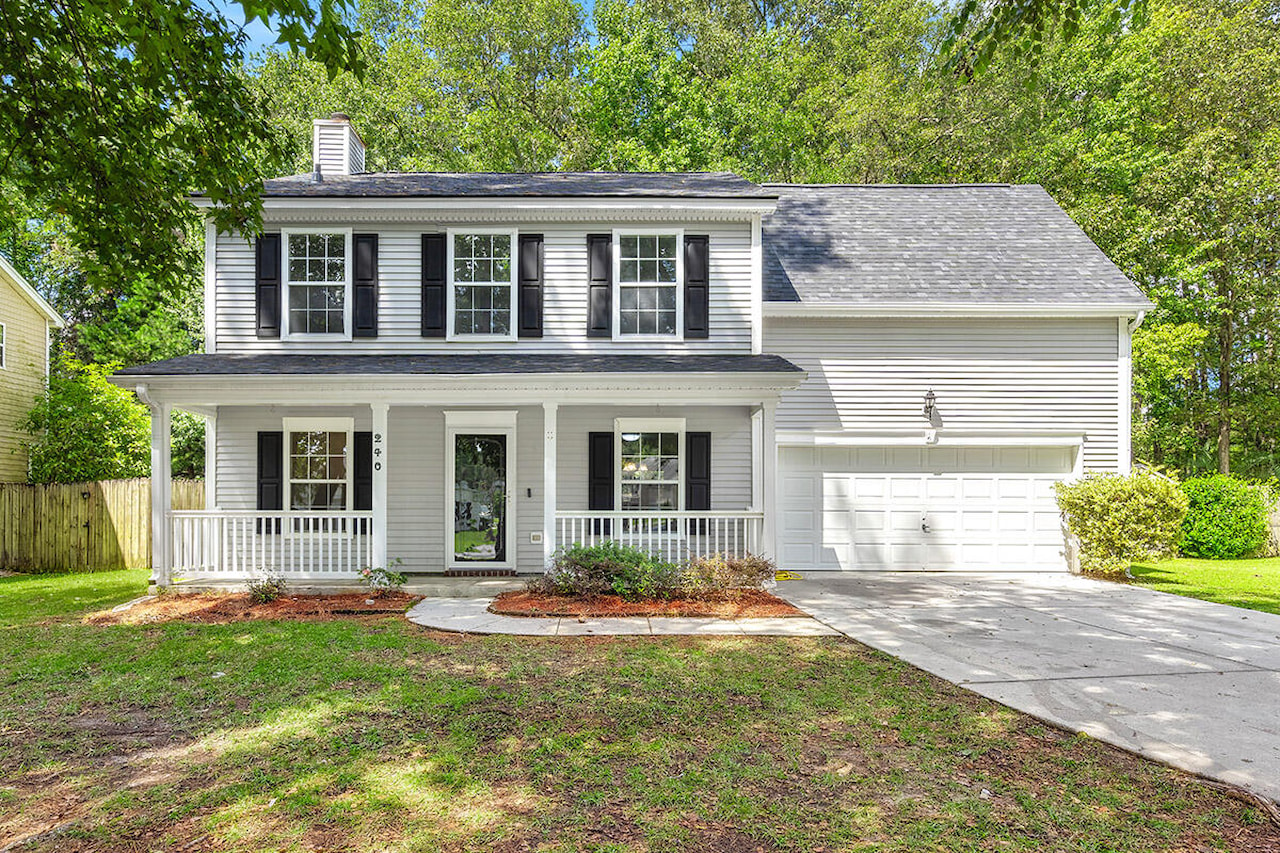 240 Eagle Ridge Rd Summerville, SC 29485 | MLS 24003066