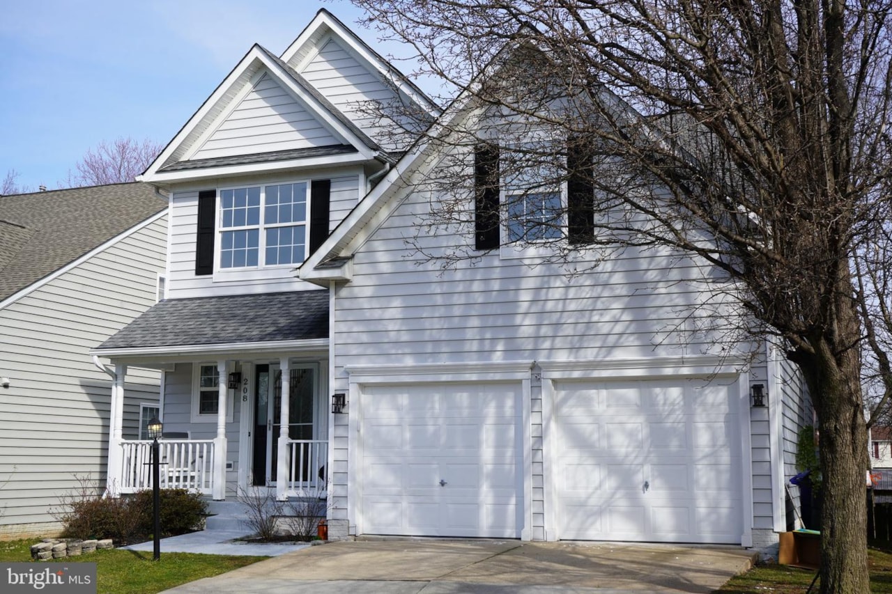 208 Mayfair Dr NE Leesburg, VA 20176 MLS VALO2065874