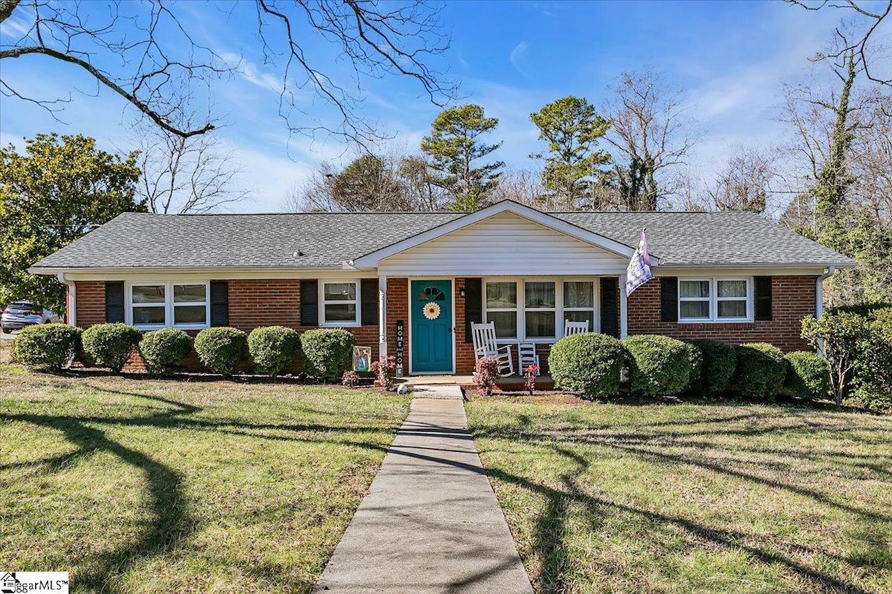 301 Due West Circle Easley, SC 29640 MLS 1519154