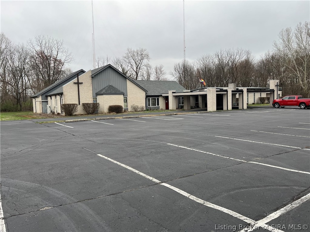 2014 Allison Ln Jeffersonville, IN 47130 MLS 202406611