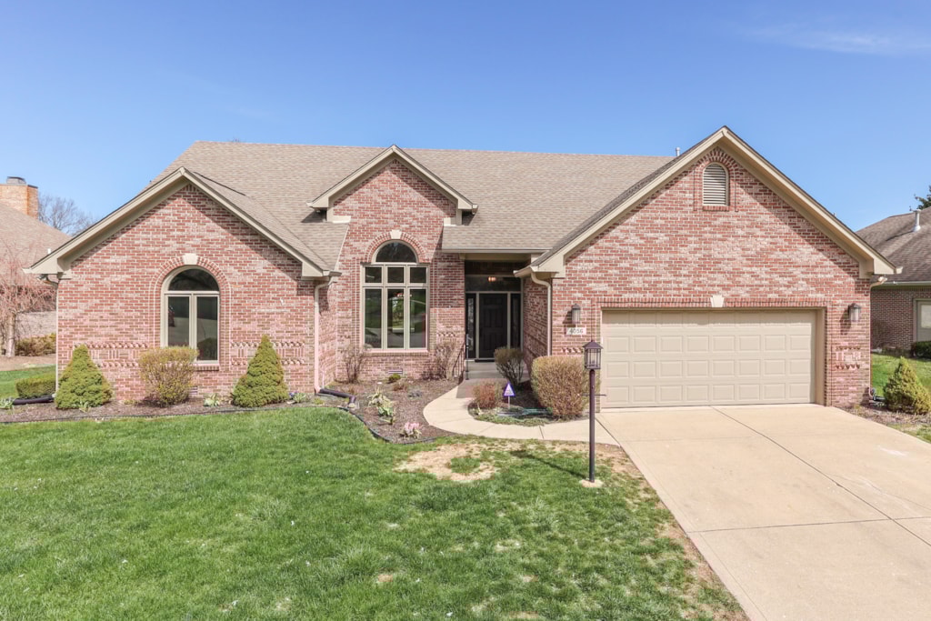 4056 Brockton Manor North Dr, Greenwood, IN 46143 MLS 21970169