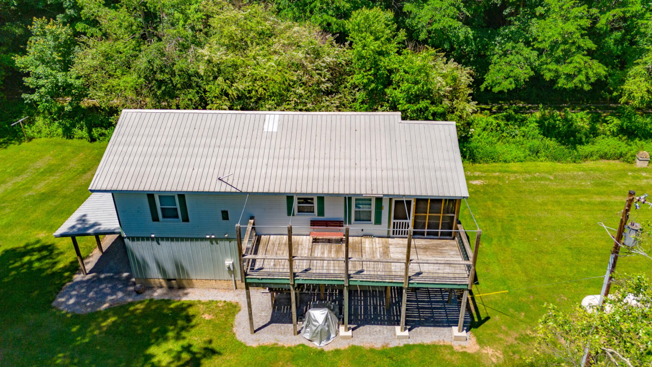 635 Burnside Rd Hillsboro, WV 24946 | MLS 24-361