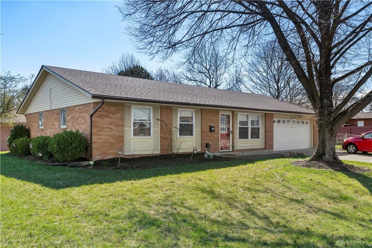 1400 S Maple Avenue Fairborn, OH 45324 | MLS 907135