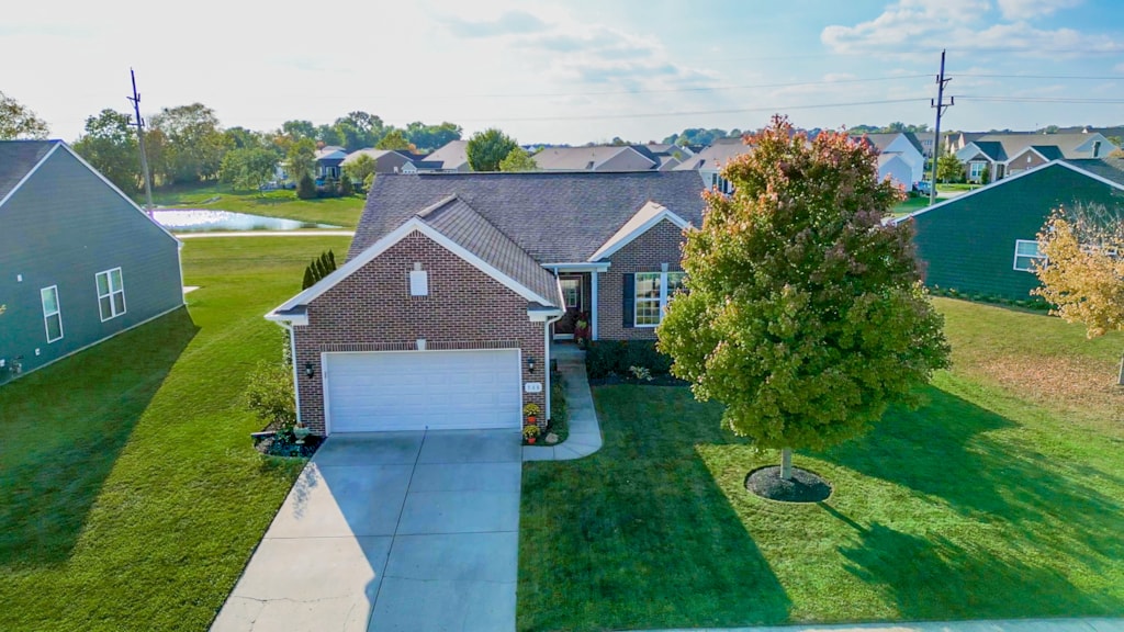 746 King Fisher Dr Brownsburg, IN 46112 MLS 21971429