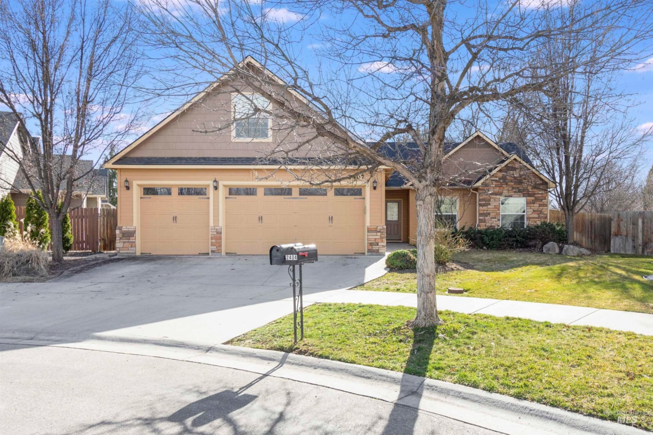 Explore Eagle, ID Real Estate home for sale for Sale