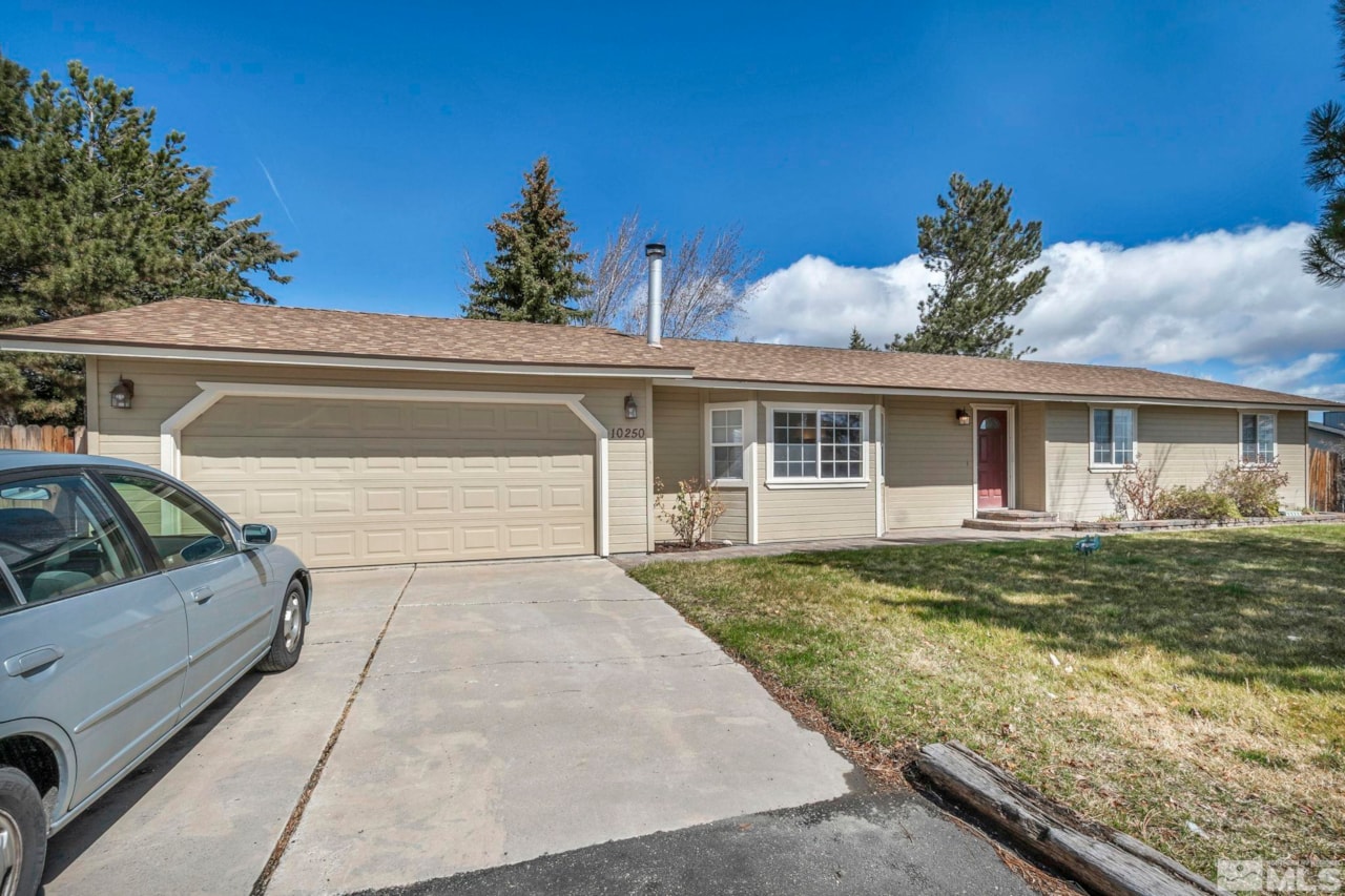 10250 Bounder Lane Reno, NV 89508 MLS 240003363
