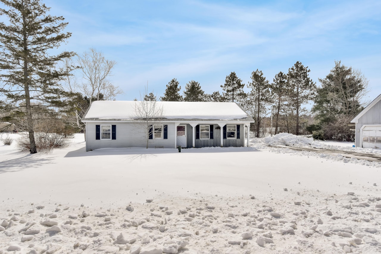 325 Bangor Rd Benton, ME 04901 | MLS 1585515