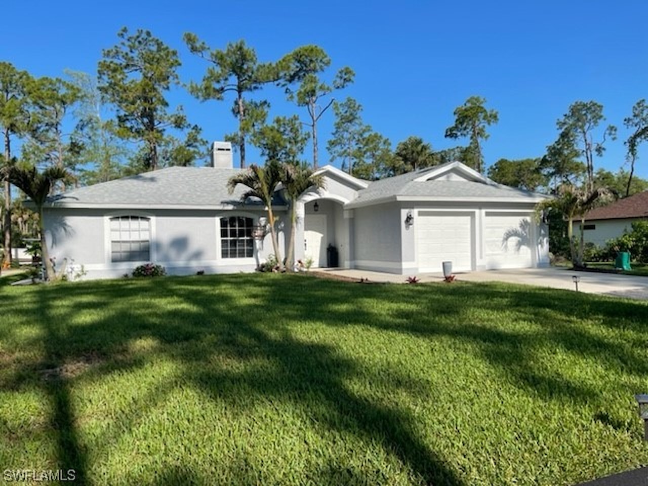 1681 N Everglades Blvd Naples, FL 34120 MLS 223068624