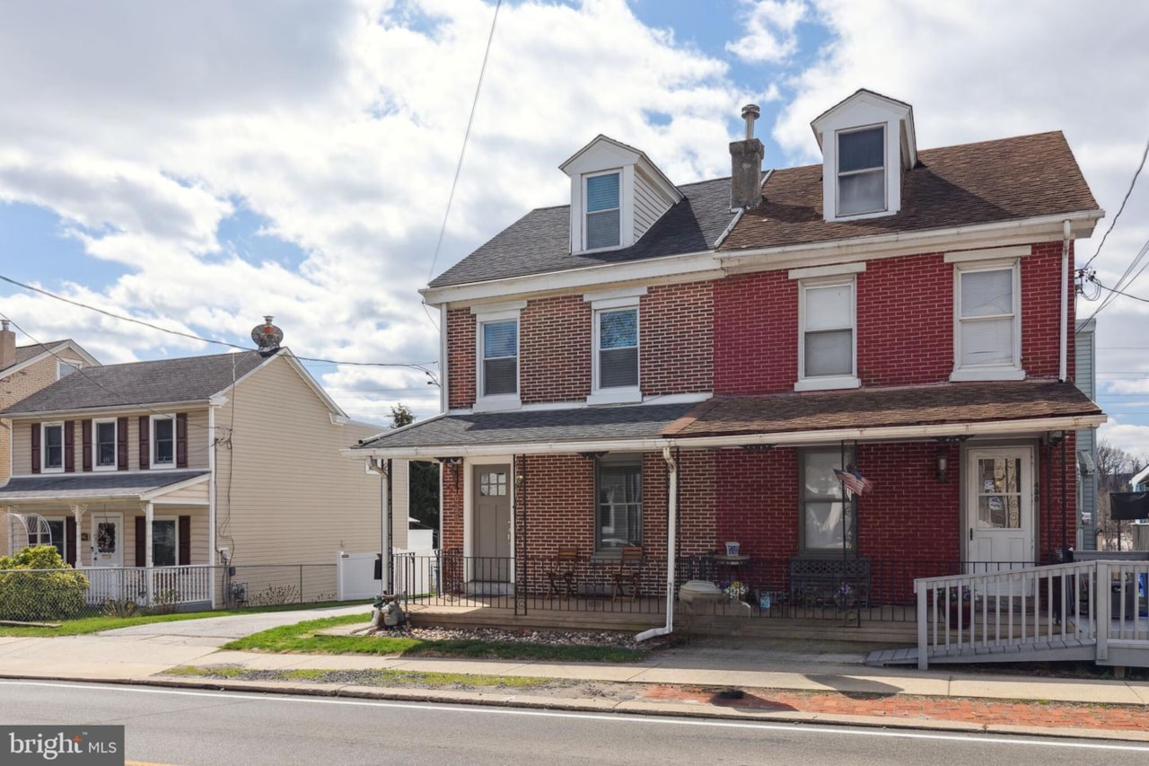 448 New Elm St Conshohocken, PA 19428 home for sale, MLSPAMC2098202