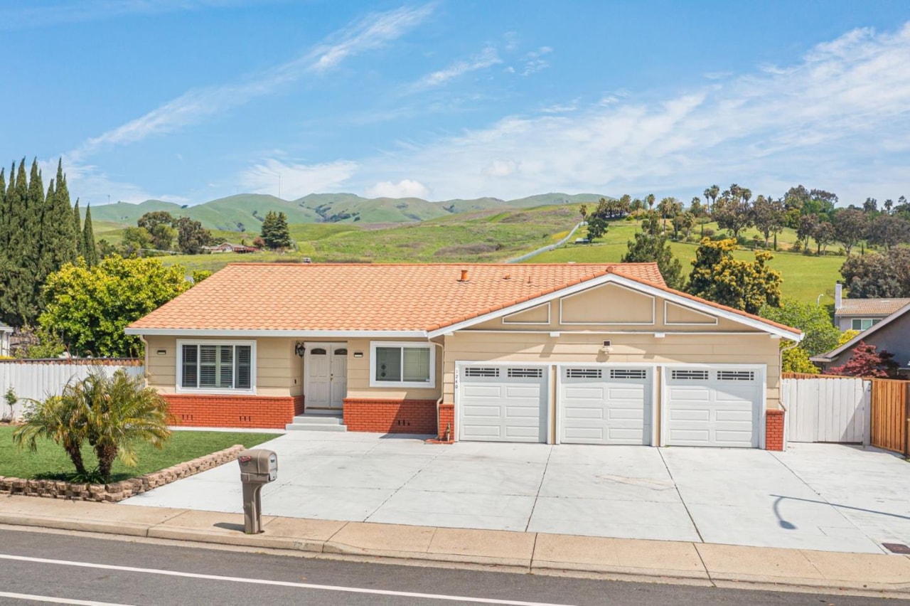 1240 N Park Victoria Dr,Milpitas,CA,homes for sale in Milpitas