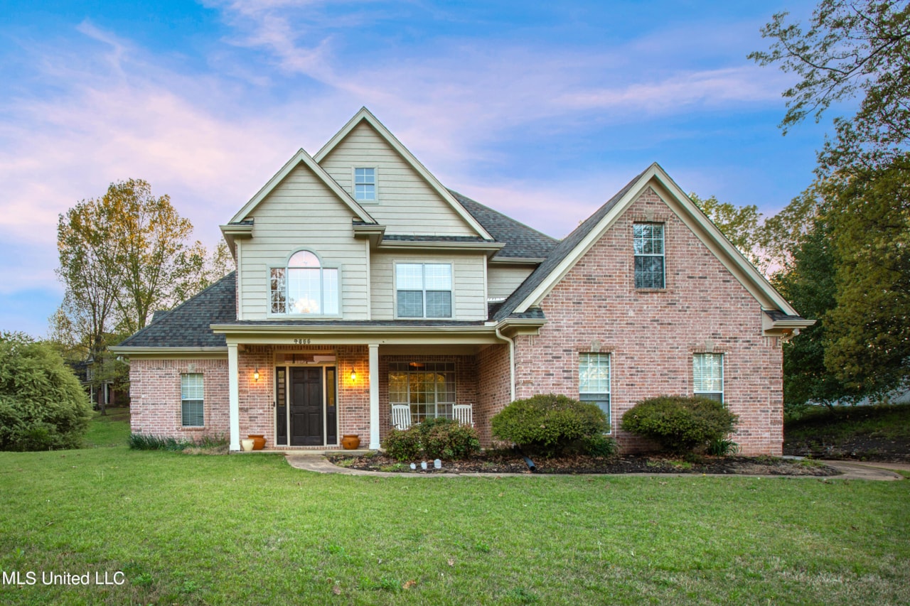 Search BHHS Taliesyn homes for sale in Germantown, Collierville
