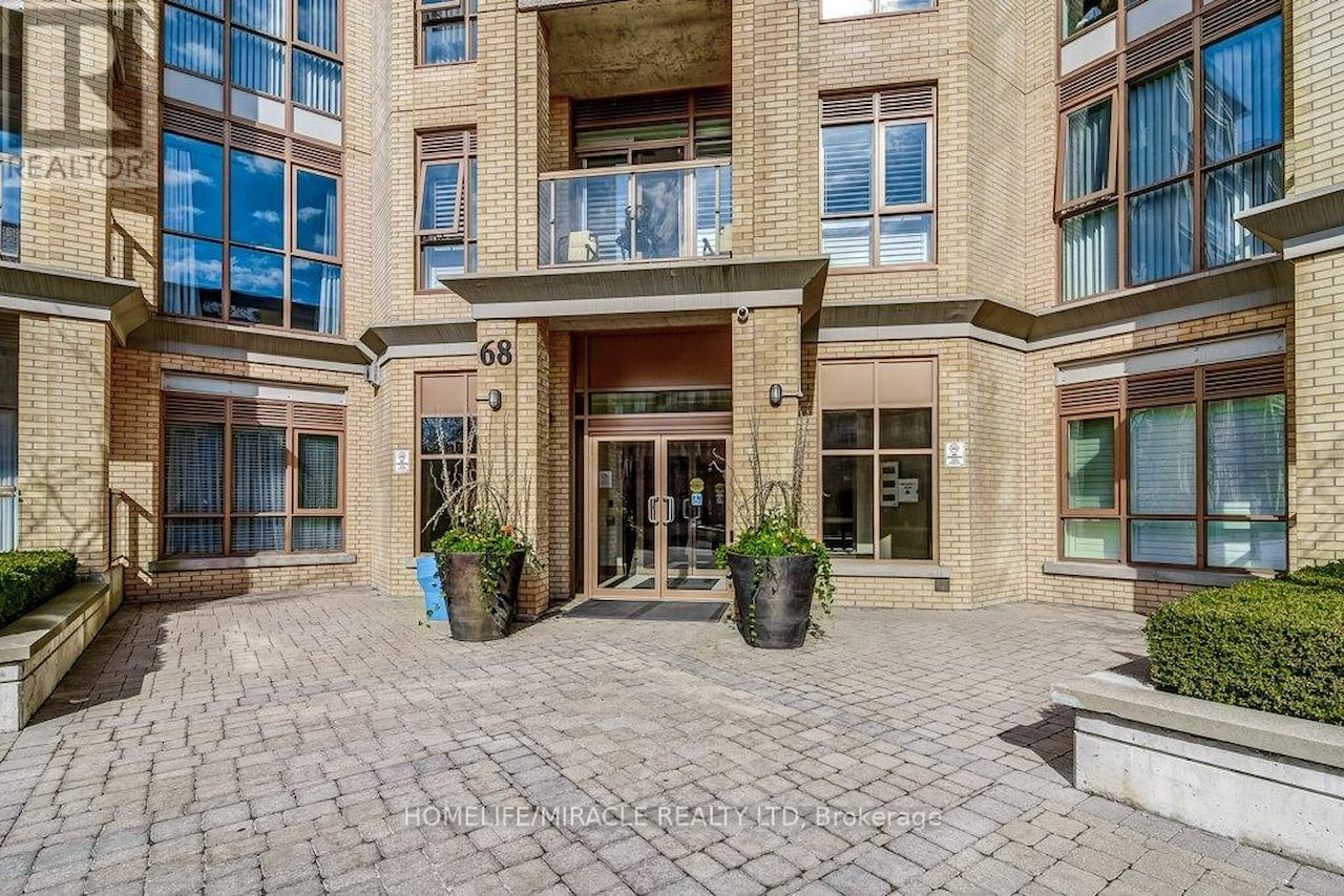 68 Main Street, Markham, ON L3P0N5 MLS N8235548 Viewhomes.ca