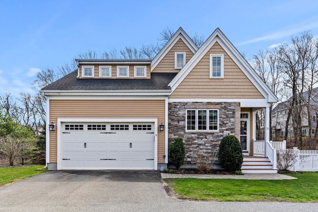 Holly Glen Burlington, 9 Marigold Way 9, MA, condo for sale, MLS73224669