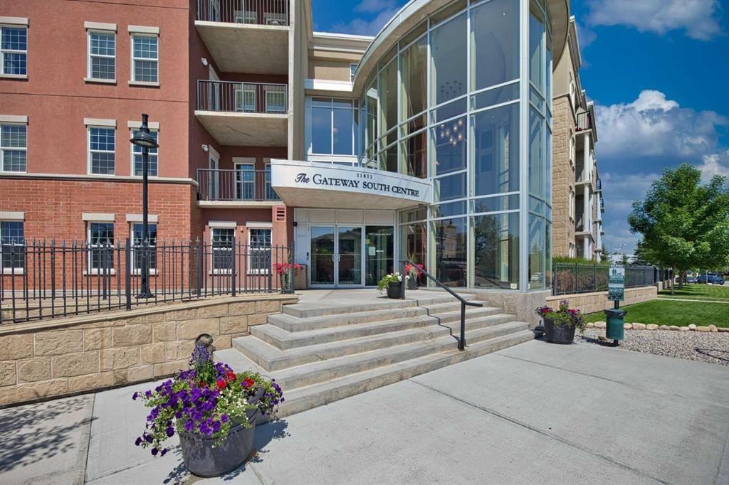 11811 Lake Fraser Dr SE 4701, Calgary, AB for sale MLS A2122095