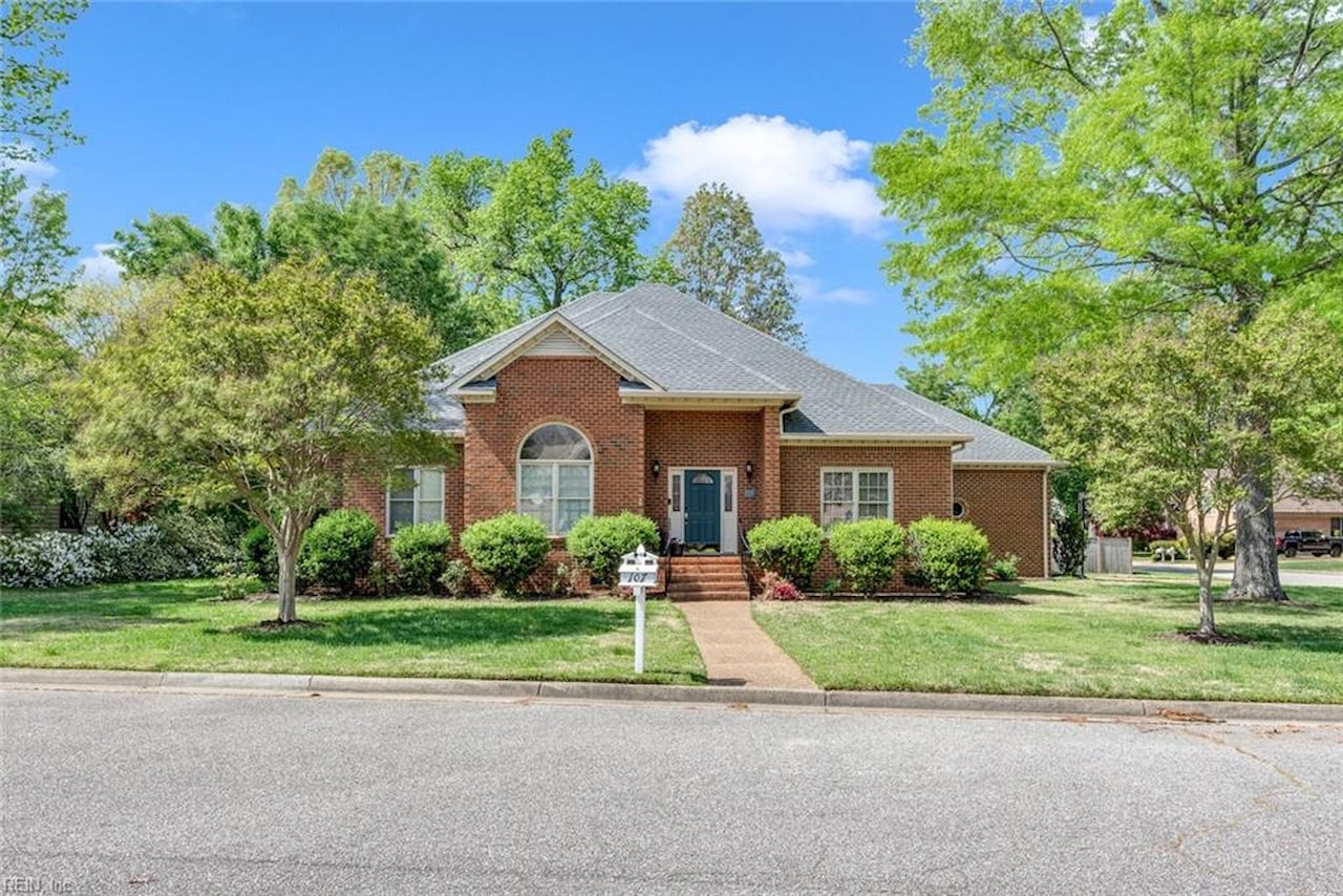 107 Fairway Ln Yorktown, VA 23693 MLS 10528676