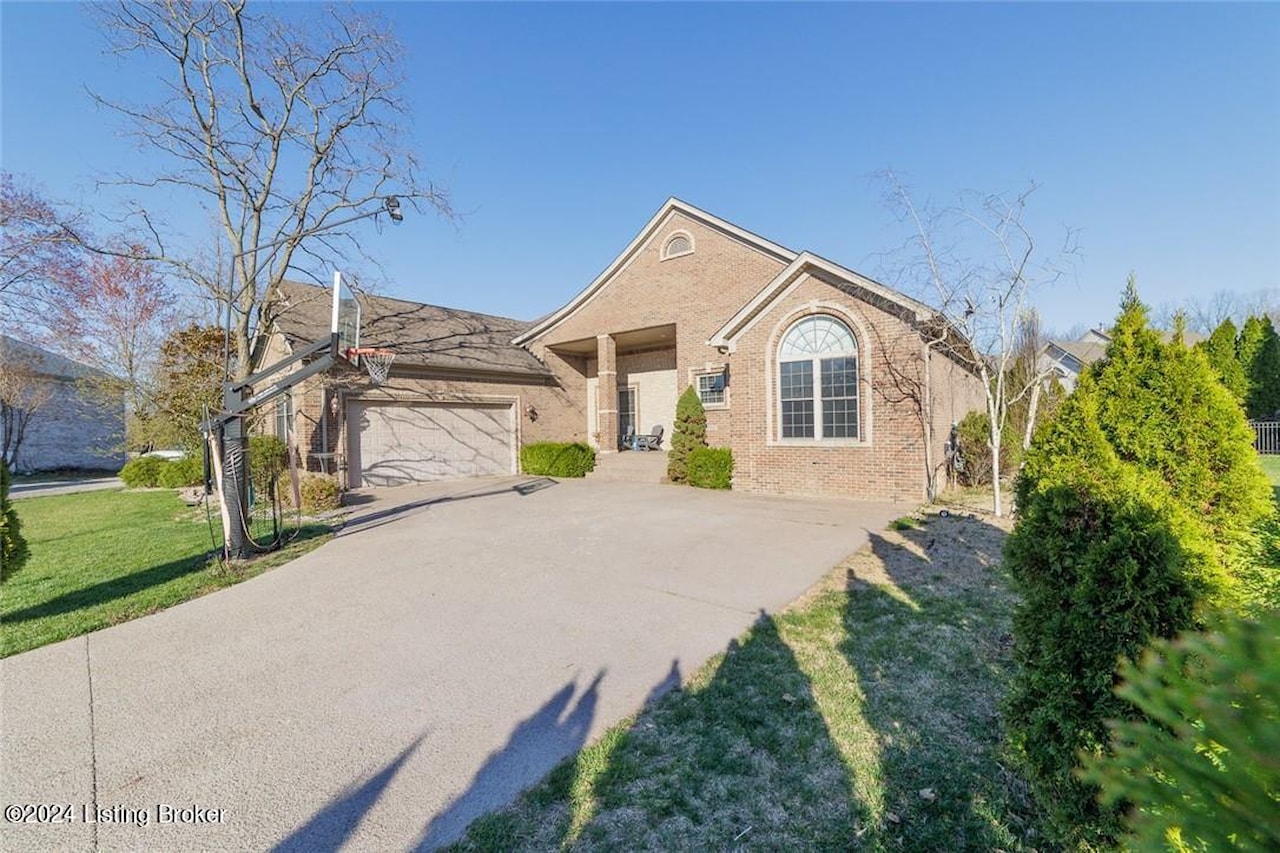 13102 Deer Lake Dr Memphis, IN 47143 MLS 1658971