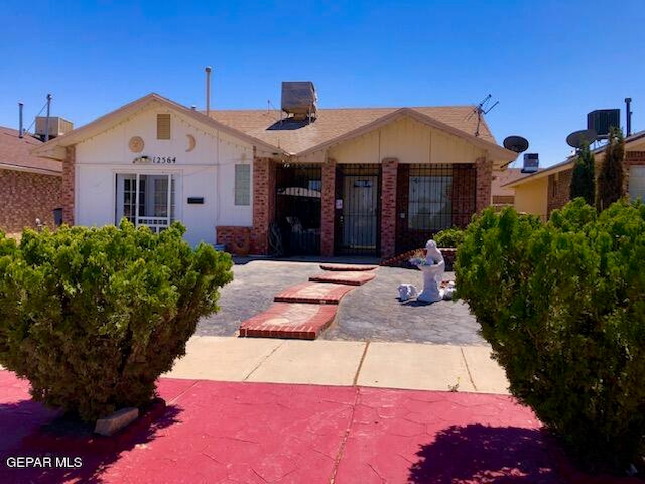 12564 Robert David Dr El Paso, TX 79928 | MLS 900131