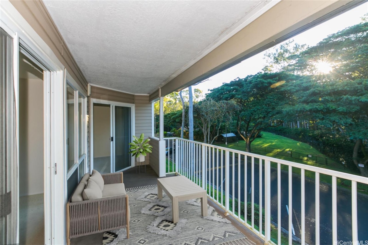 95270 Waikalani Drive L203 condo for sale in Mililani, HI 202406305